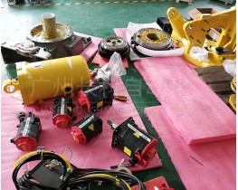發(fā)那科機(jī)器人R-2000iC本體拆機(jī)件銷售：電機(jī)、減速器、平衡缸……